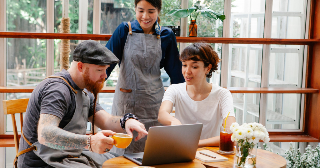 ai scheduling dashboard used by restaurant owners to manage bookings and staff