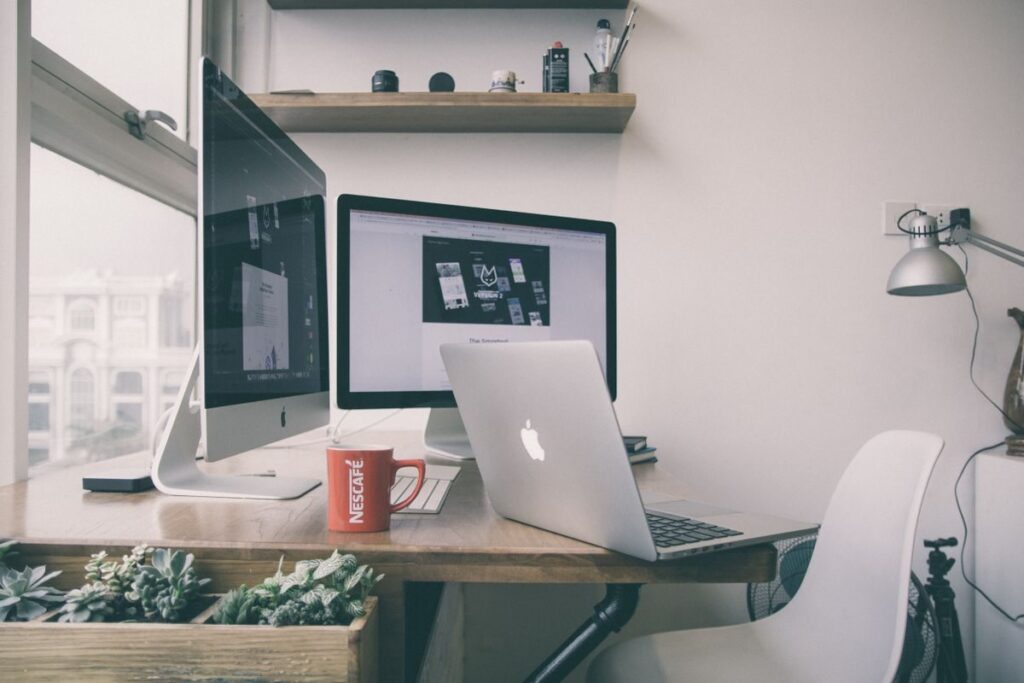 AI CRM tools comparison for e-commerce sellers 2026