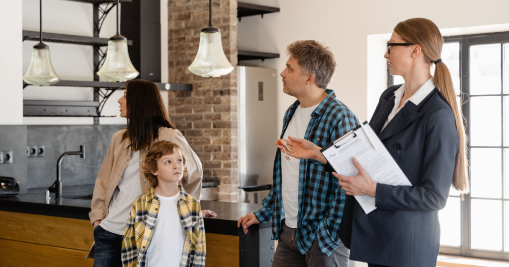 how to use ai automation for real estate agents website chatbot lead capture